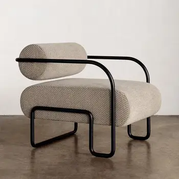 Индивидуальный Дизайнерский одноместный диван-кресло в скандинавском стиле, Модельный номер для домашнего проживания, Отель для отдыха, Чистая мебель из красной ткани